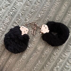 Black Furry Handcuffs with Keys Halloween Costume Playful